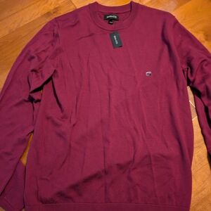 RW&CO. Crewneck Sweater (Berry Colour)